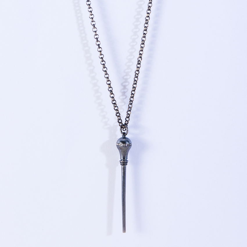 Grey Walking Necklace - Delondra