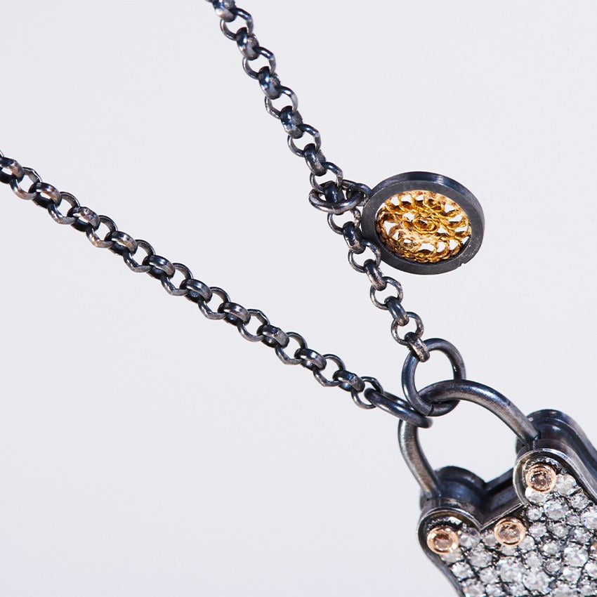 Small Padlock Necklace - Delondra